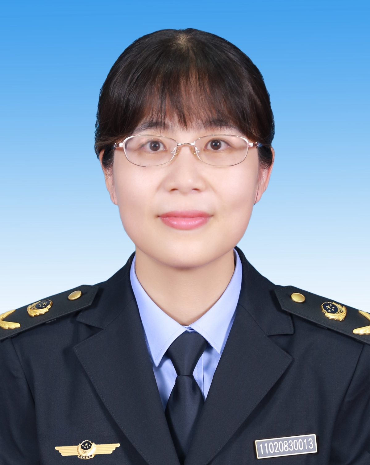 鄒戰(zhàn)戰(zhàn)